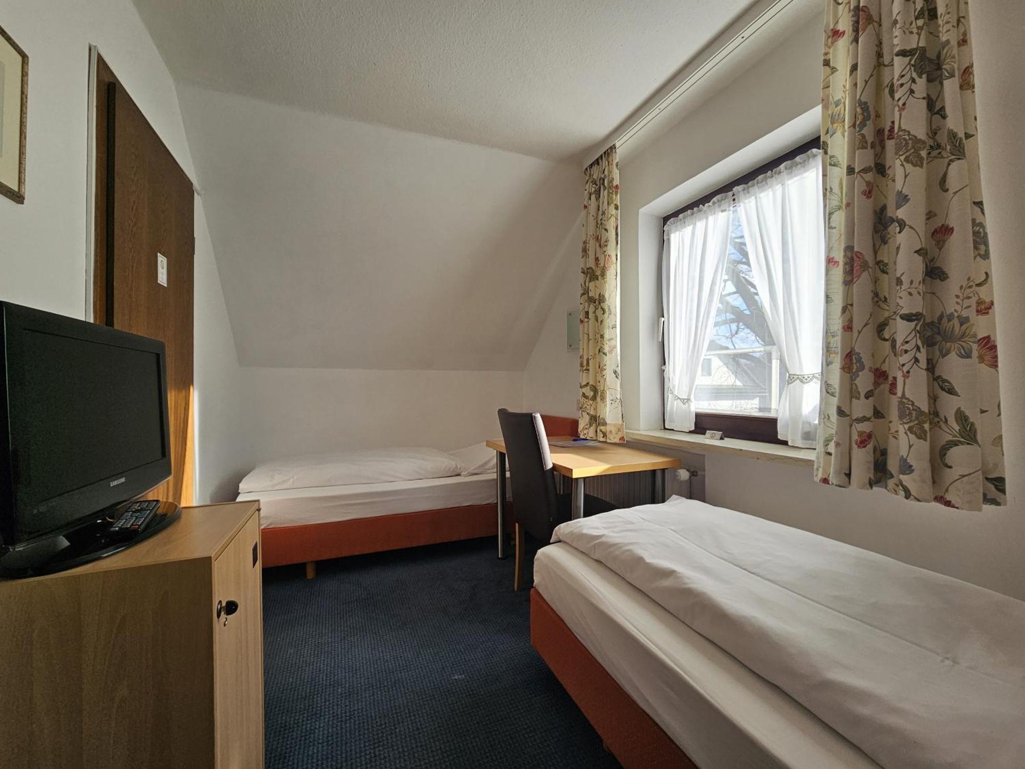 Arrivel Am Bergson - Bisher Hotel Neuner Munich Exterior photo